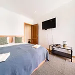 Premium 41br With Iconic Tagus Views Apartamento