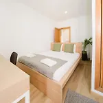 Premium 41br With Iconic Tagus Views *