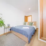 Premium 41br With Iconic Tagus Views Lisboa