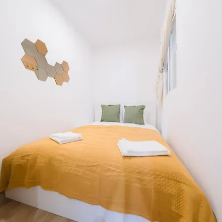 Apartment Gem 4 1br With Art & River Views *