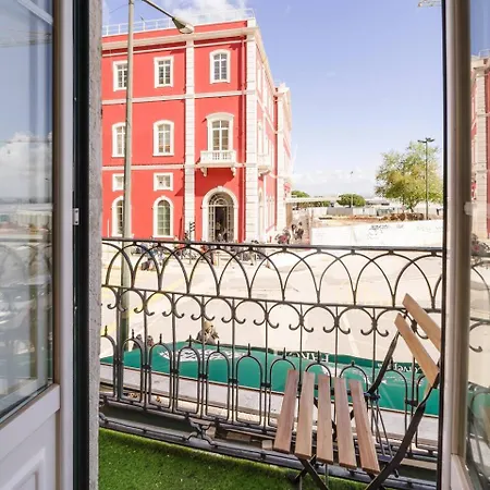 Gem 4 1br With Art & River Views *