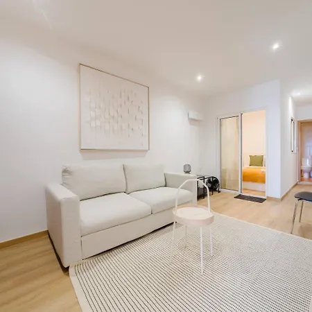 Apartment Gem 4 1br With Art & River Views Lisbon